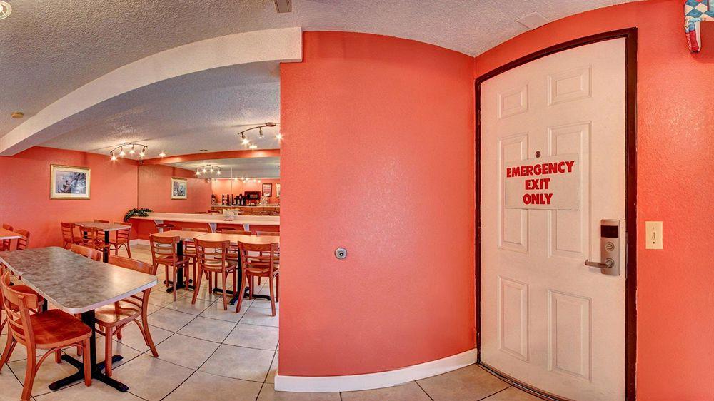 Econo Lodge Pooler - Savannah I-95 Exteriör bild