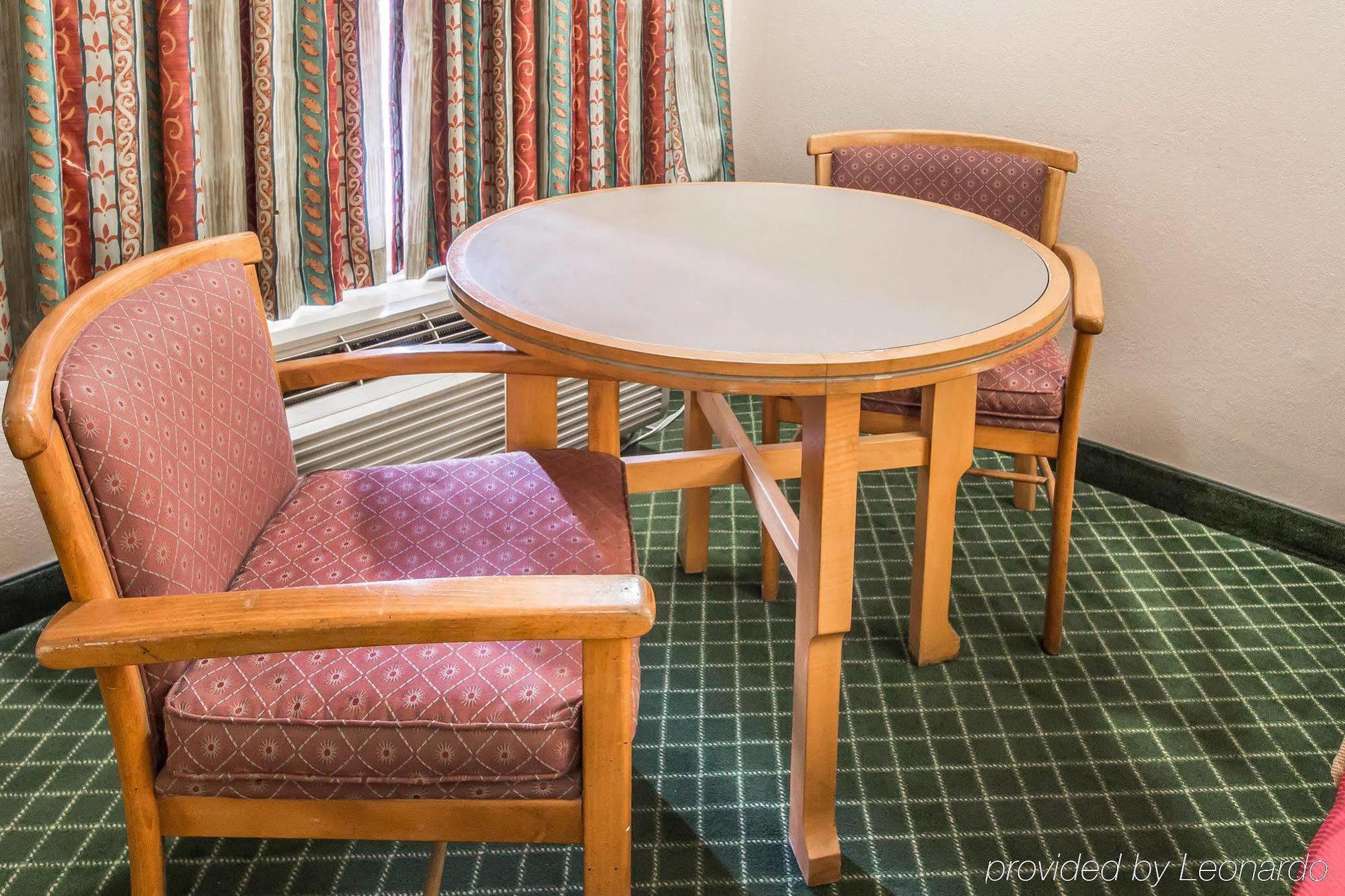 Econo Lodge Pooler - Savannah I-95 Exteriör bild