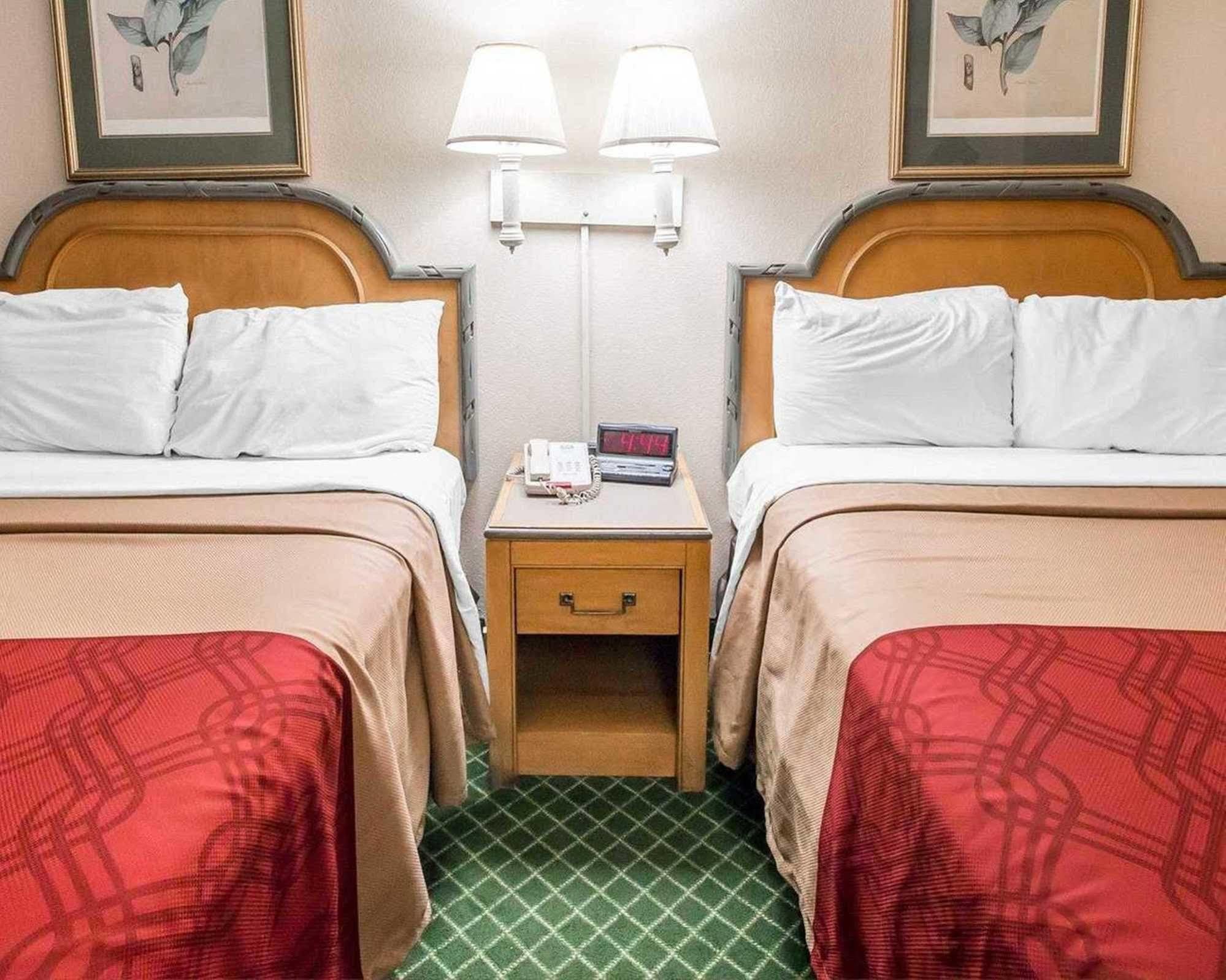 Econo Lodge Pooler - Savannah I-95 Exteriör bild